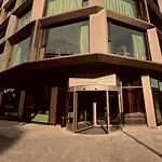 Bellman Hotel