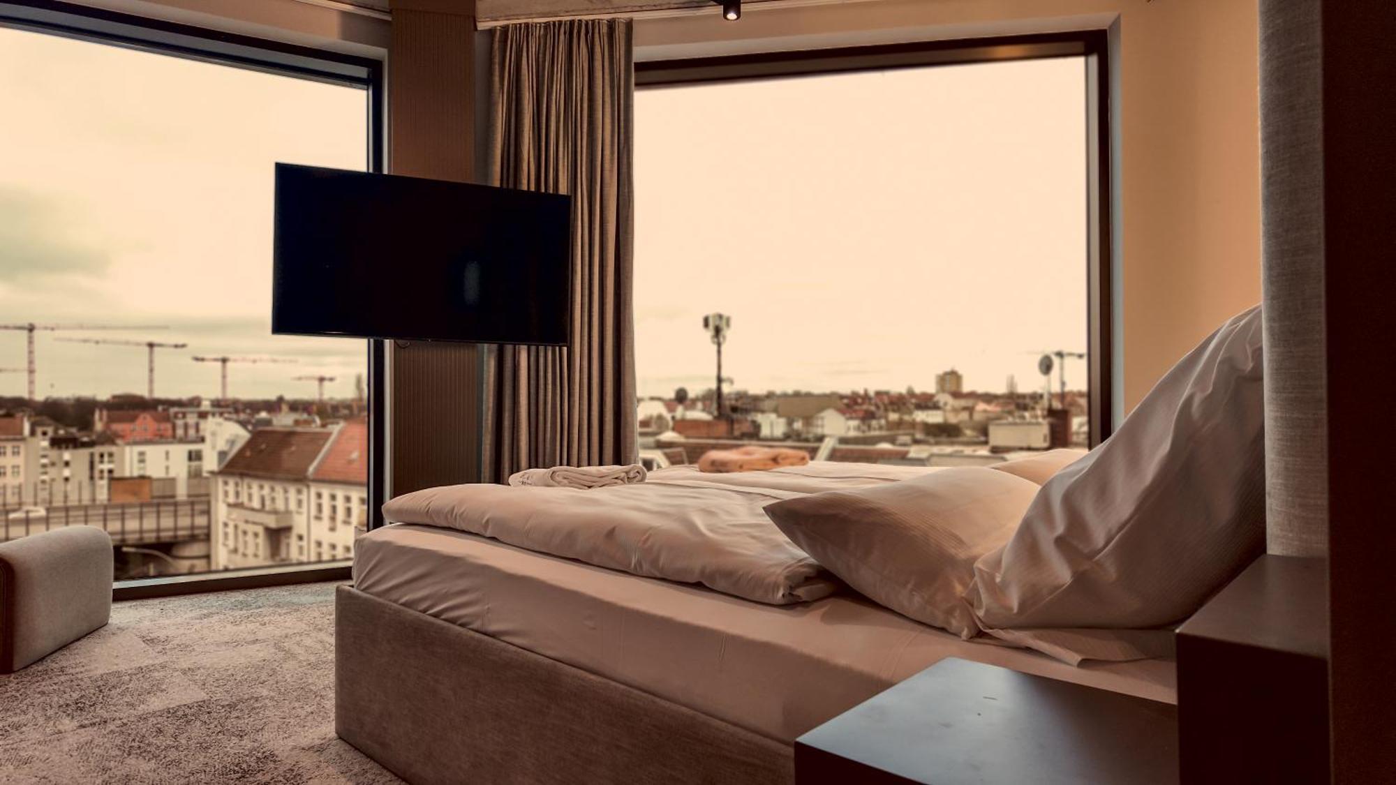 Bellman Hotel